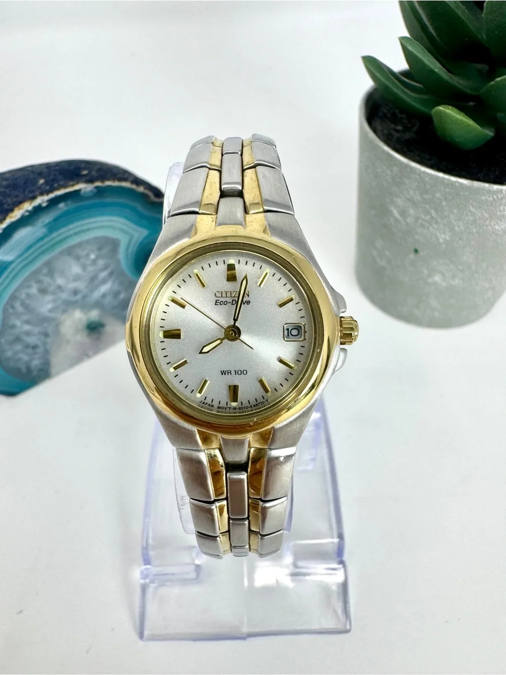 Vintage Citizen Eco-Drive WR100 Two-Tone Women's Watch